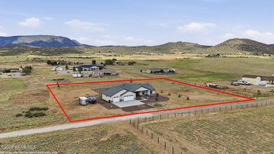 Situated on the southern end of Prescott Prairie, where wide - photo 47