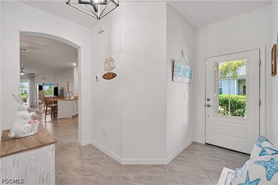 Welcome to this FULLY FURNISHED villa offering easy Florida - photo 3