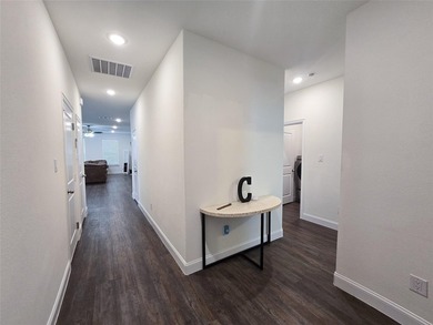 Additional listing photo 2