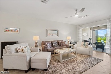 Welcome to this FULLY FURNISHED villa offering easy Florida - photo 9