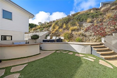 AVAILABLE 8/1/26 FOR 12-24 MONTHS. Perched above the coastline - photo 6