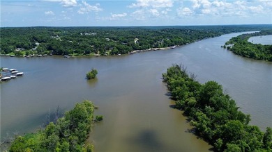 MOTIVATED SELLER-BRING YOUR OFFER! Why pay lakefront prices when - photo 9