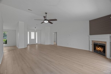 Welcome home to this beautifully updated, move-in ready - photo 13