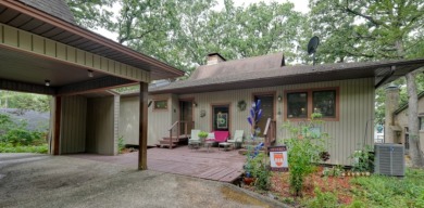 Hideaway Lake Home For Sale in Hideaway Texas