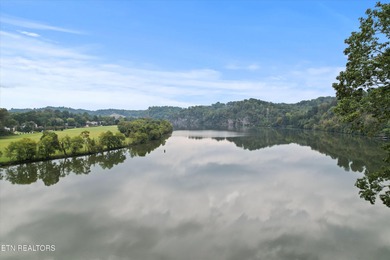 Fort Loudoun Lake Lot For Sale in Knoxville Tennessee