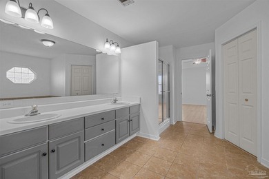 Welcome home to this beautifully updated, move-in ready - photo 29