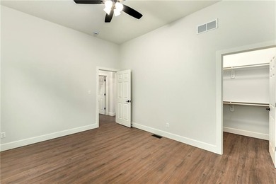 Dreaming of a high-quality lake home? Come see The Retreat - a - photo 30