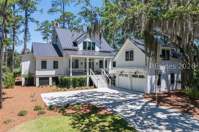 Delight in the welcoming luxury of this four-bedroom - photo 1