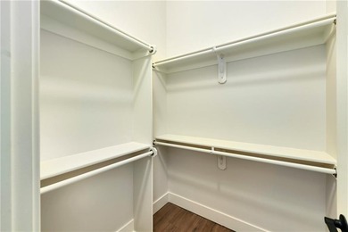 Dreaming of a high-quality lake home? Come see The Retreat - a - photo 33