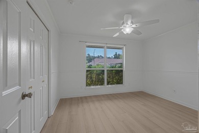 Welcome home to this beautifully updated, move-in ready - photo 38