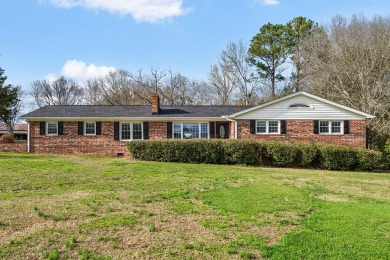 Lake Home For Sale in Calhoun Falls, South Carolina