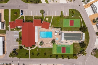 Welcome to Pine Island Cove, where an active waterfront - photo 3