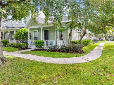 Lake Townhome/Townhouse For Sale in Windermere, Florida