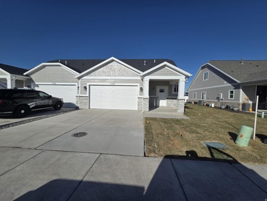 Utah Lake Townhome/Townhouse For Sale in Payson Utah