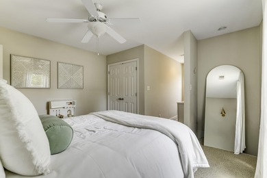 Located in the desirable Fenwick Hills subdivision, this - photo 42