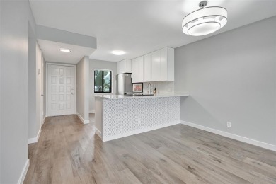 (private lake, pond, creek) Condo For Sale in Lake Worth Florida