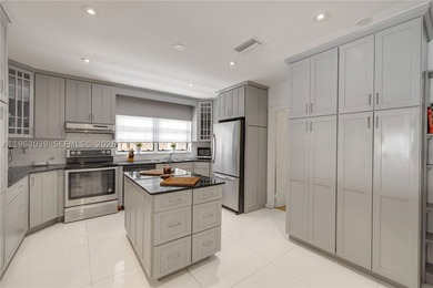 Experience unparalleled views of Indian Creek island from this - photo 12
