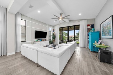 Elegantly upgraded stunning lakefront home impresses from the - photo 15