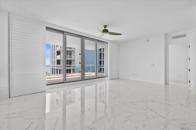 Luxury waterfront living in the heart of North Palm Beach. This - photo 15