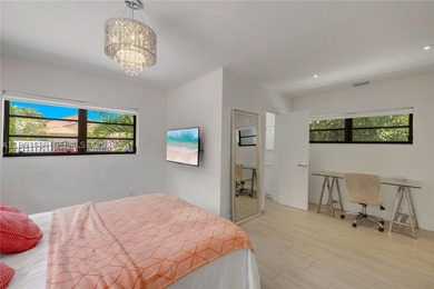 Experience unparalleled views of Indian Creek island from this - photo 26