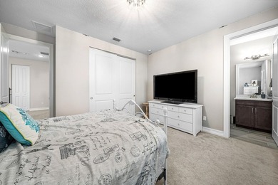 Elegantly upgraded stunning lakefront home impresses from the - photo 32