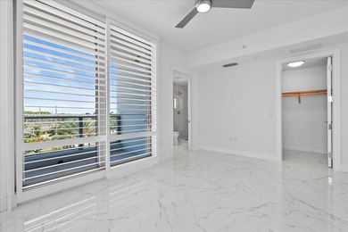 Luxury waterfront living in the heart of North Palm Beach. This - photo 35