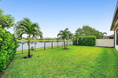 Elegantly upgraded stunning lakefront home impresses from the - photo 44