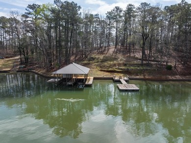 Lake Harding Lot For Sale in Hamilton Georgia