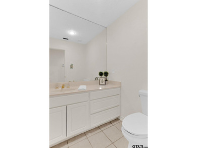 OWNER FINANCING AVAILABLE WITH EXCLUSIVE LOW INTEREST RATE! - photo 12