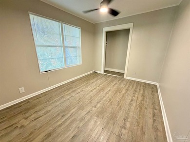 Fully renovated and move-in ready! This charming 3-bedroom - photo 14