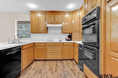 OWNER FINANCING AVAILABLE WITH EXCLUSIVE LOW INTEREST RATE! - photo 17
