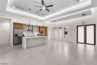Stunning New Construction Pool Home! Experience modern luxury in - photo 8