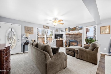 Wake up to panoramic views of the Great Sacandaga Lake and end - photo 10
