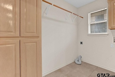 OWNER FINANCING AVAILABLE WITH EXCLUSIVE LOW INTEREST RATE! - photo 33