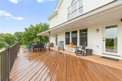 Welcome to your dream home in De Soto, Kansas! Nestled on 2.25 - photo 35