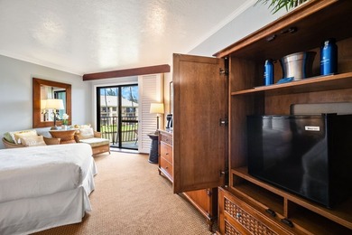 2nd floor unit in a great location with lagoon views and a peek - photo 9