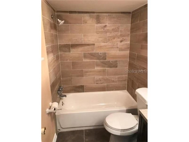 Don't delay on this incredible two bedroom one bath, Garden - photo 4