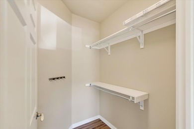 Bright and sunny condo perfect for the discerning buyer! Open - photo 23