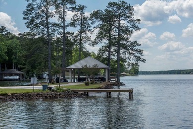 Welcome to lake life at its finest! This beautifully updated - photo 31