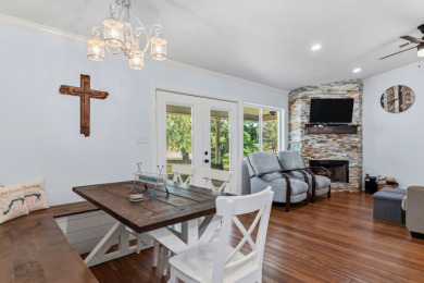 Cute cottage in a PRIME location, right by the Island! - photo 7