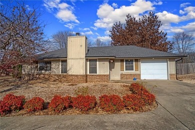 Lake Loch Lomond Home For Sale in Bella Vista Arkansas