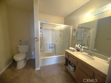 Don't miss out on this spacious 1 bedroom, 1 bath Condo Located - photo 9