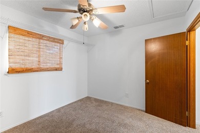 COASTAL RETREAT WITH WATERVIEW | GREENHOUSE | TWO LOTS! This - photo 11