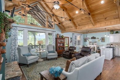 Charming Mountain Cabin with stunning Mountain Views. Centrally - photo 3