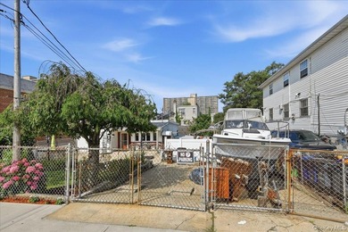 Come see this one of a kind home that sits on a huge 40x100 lot - photo 6