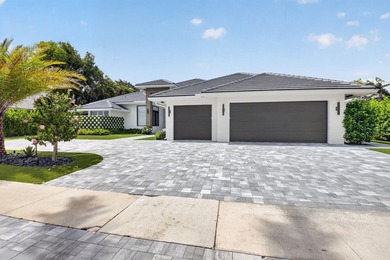 Completely renovated in 2024, this exceptional Woodfield Boca - photo 4
