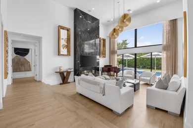 Completely renovated in 2024, this exceptional Woodfield Boca - photo 10