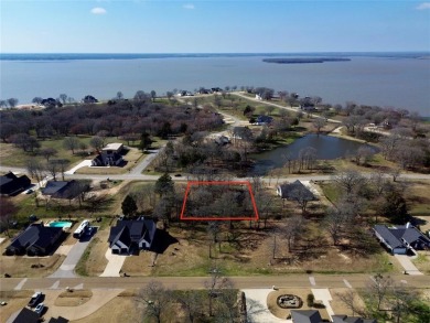 Lake Lot For Sale in Mabank, Texas