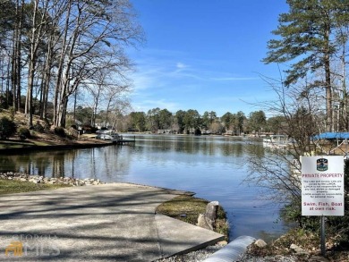 Lake Lot For Sale in Jonesboro, Georgia