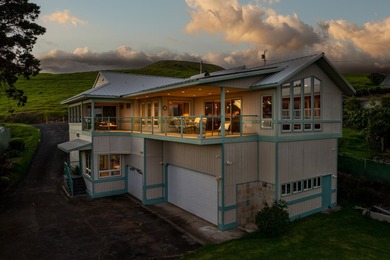 Atop Waimea's most elevated and private street, this - photo 4